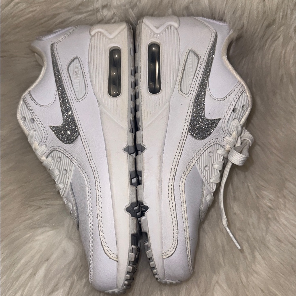 Nike Air Max 90 SE Silver Glitter/White Sneakers Size 5.5 - Picture 5 of 11